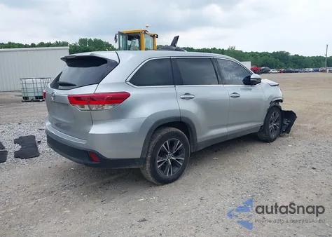 2019 Toyota Highlander Le из США, поврежденный, VIN 5TDZARFH5KS060605